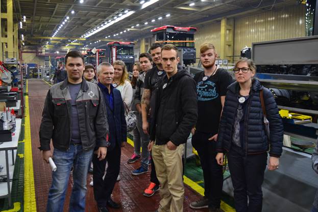 Кировский завод поделился опытом с молодыми рабочими металлообрабатывающих предприятий из Германии Кировский завод поделился опытом с молодыми рабочими металлообрабатывающих предприятий из Германии